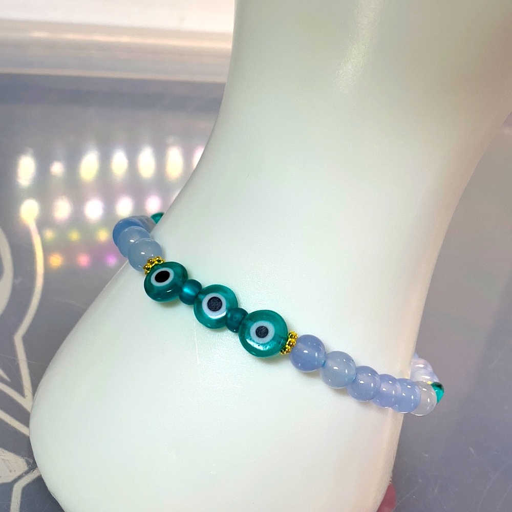 CHALCEDONY + EVIL EYE NATURAL BRACELET size 7”